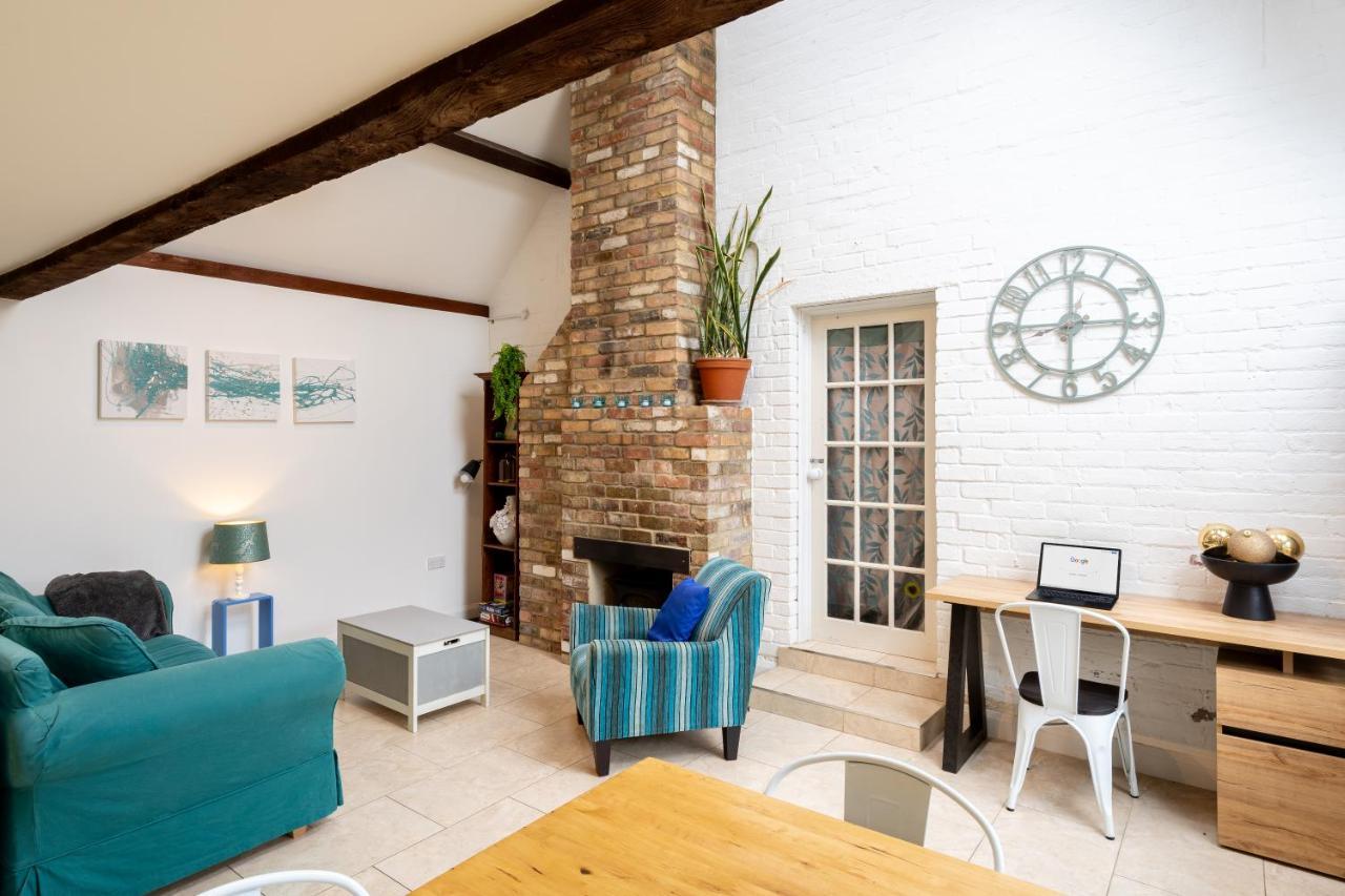 Colthorn Farm Cottage By Aryas Properties - Oxford Esterno foto