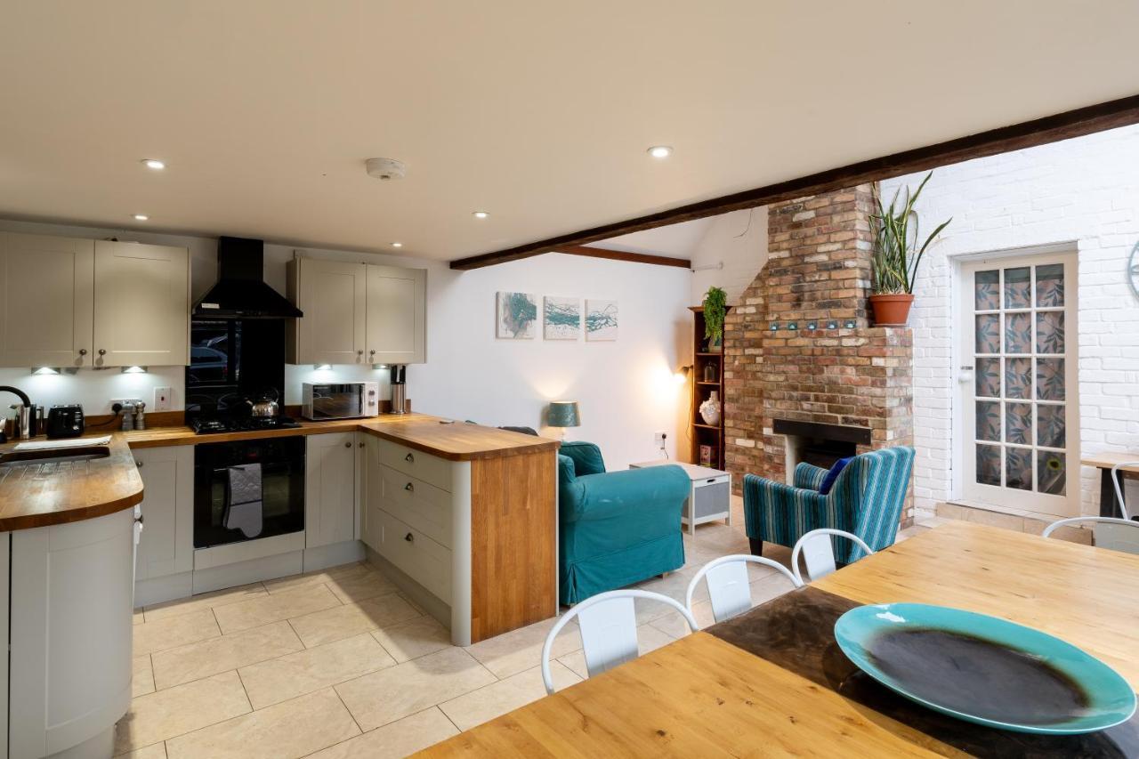 Colthorn Farm Cottage By Aryas Properties - Oxford Esterno foto